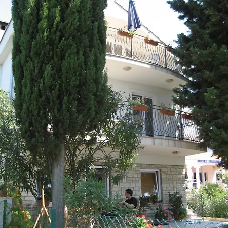 Apartment Petar Sukosan Exterior photo